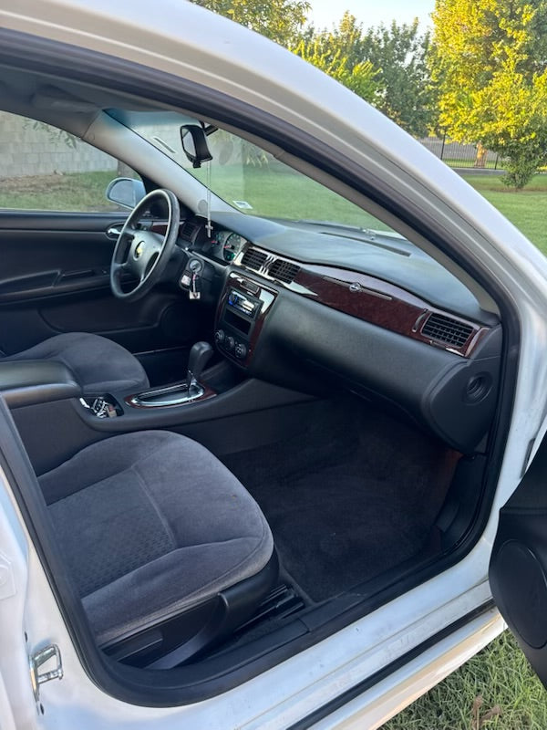 2011 Chevrolet Impala LS Sedan